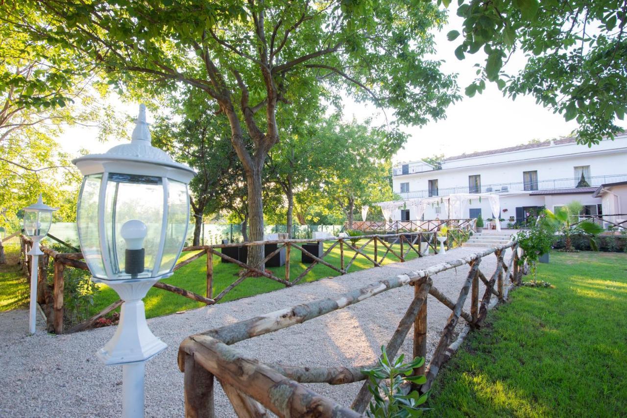 Donna Rosita Otel San Felice a Cancello Dış mekan fotoğraf